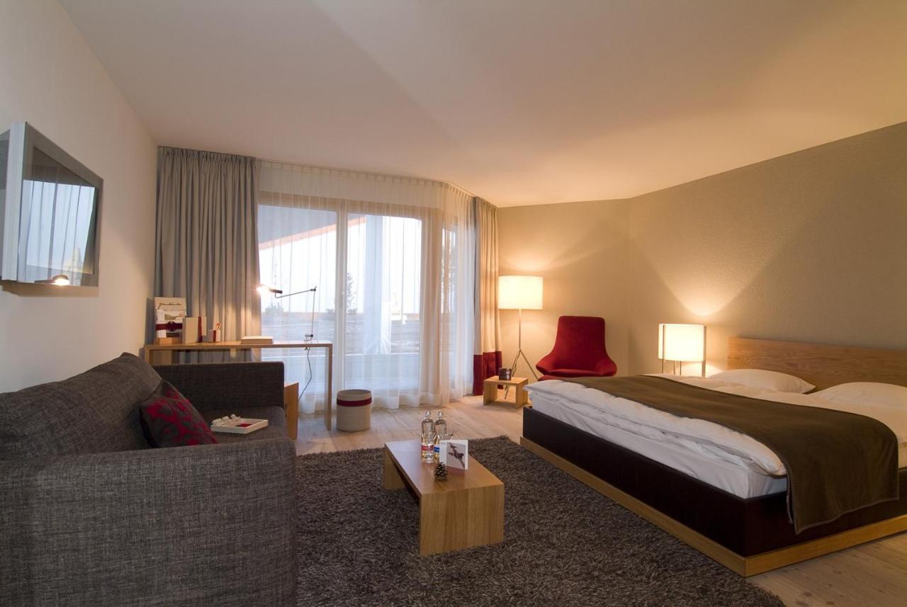 Schweizerhof Hotel 4*